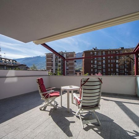Aparthotel Piazzi House Sondrio Exterior foto