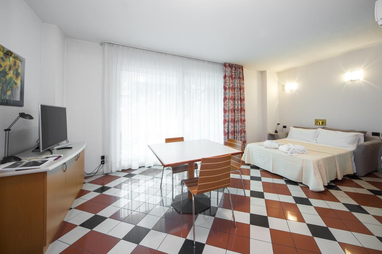 Aparthotel Piazzi House Sondrio Exterior foto