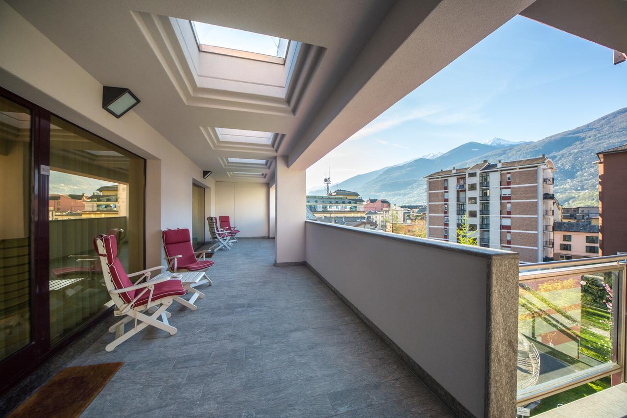 Aparthotel Piazzi House Sondrio Exterior foto