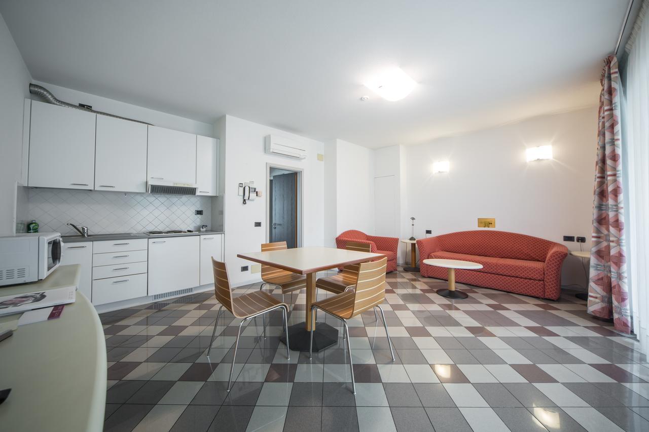Aparthotel Piazzi House Sondrio Exterior foto