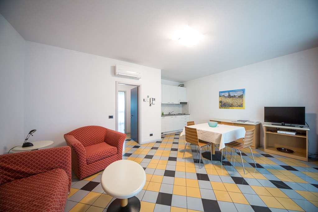 Aparthotel Piazzi House Sondrio Zimmer foto